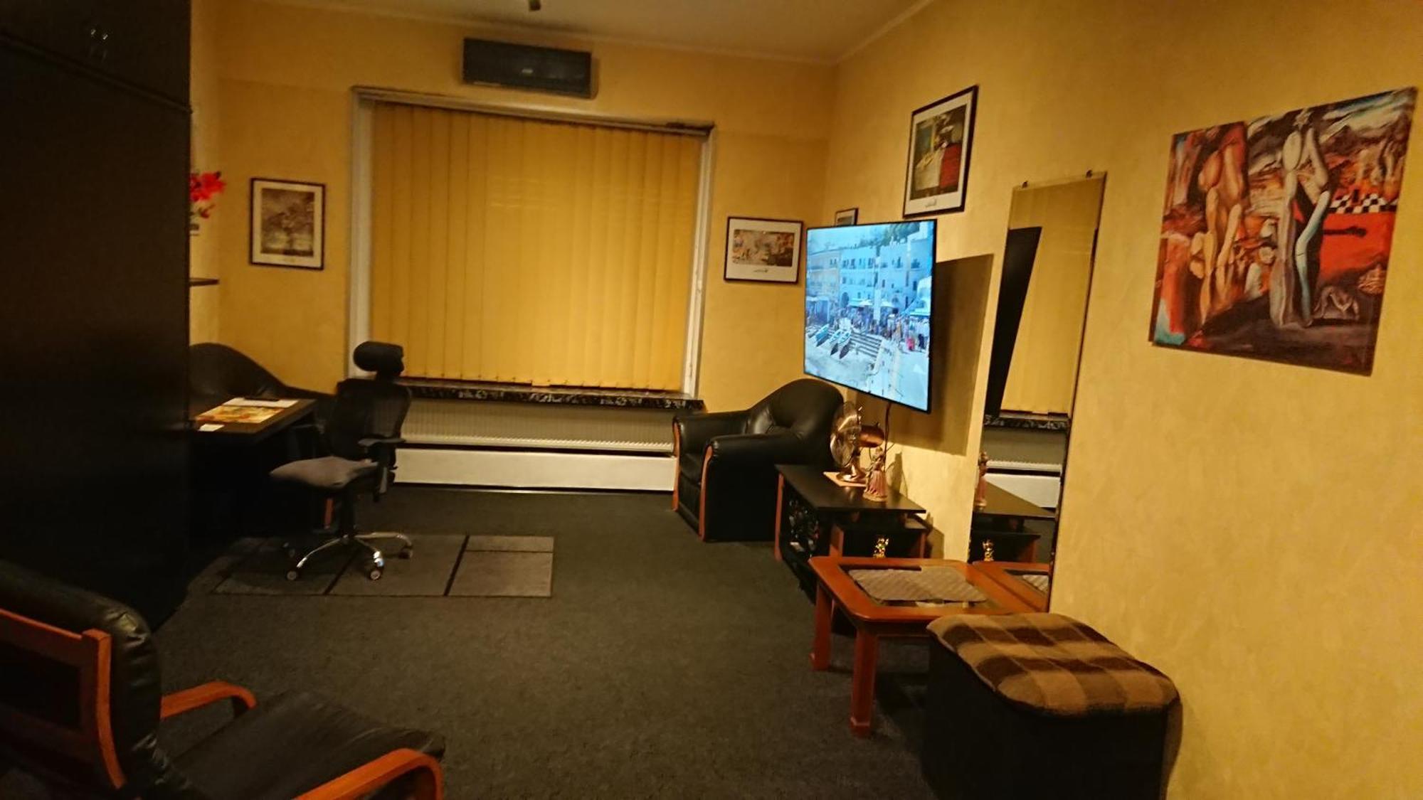 Rompromo Plus Accommodation Bukarest Kültér fotó