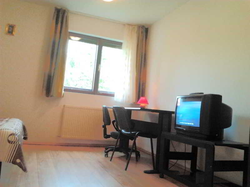 Rompromo Plus Accommodation Bukarest Kültér fotó